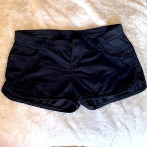 Woman’s Hurley Shorts
